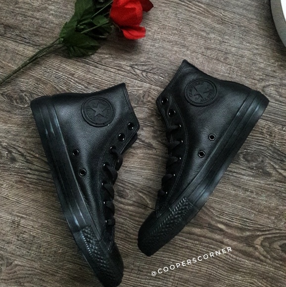 Converse Shoes - NEW⚘Converse⚘Chuck Taylor All-Star Leather Hi-Tops
